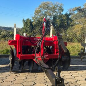 GRADE ARADORA TATU MARCHESAN